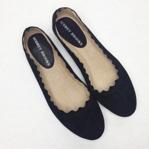Audrey Brooke Scalloped Winny Leather Ballet Flats